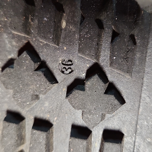 Fabianelli Suede Shearling Boots size EU 36 US 5.5/6 - Picture 9 of 9